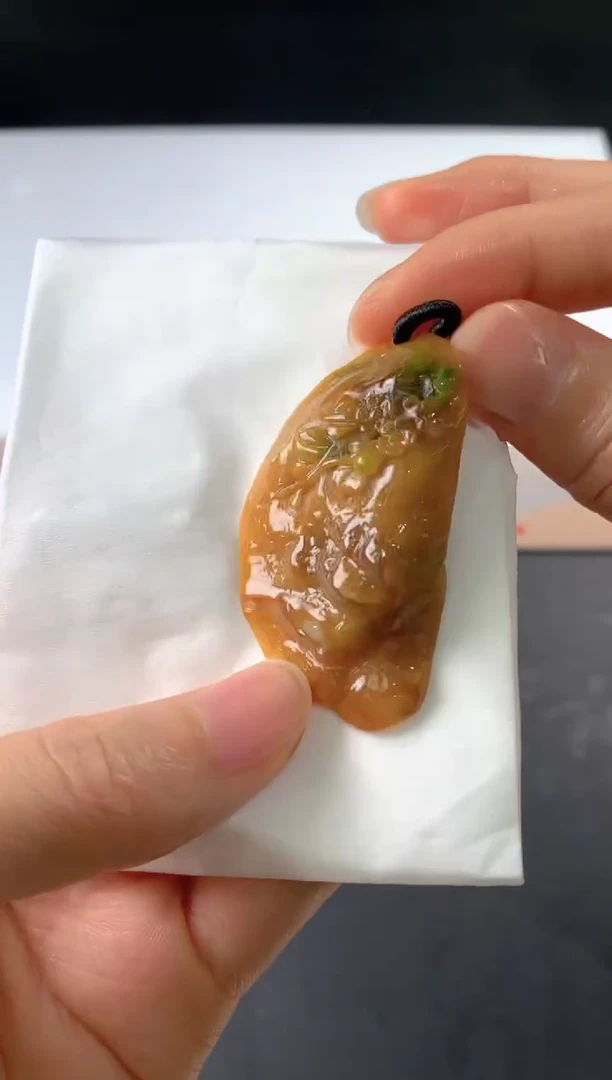 未镶嵌定制翡翠玲*毛货抛光