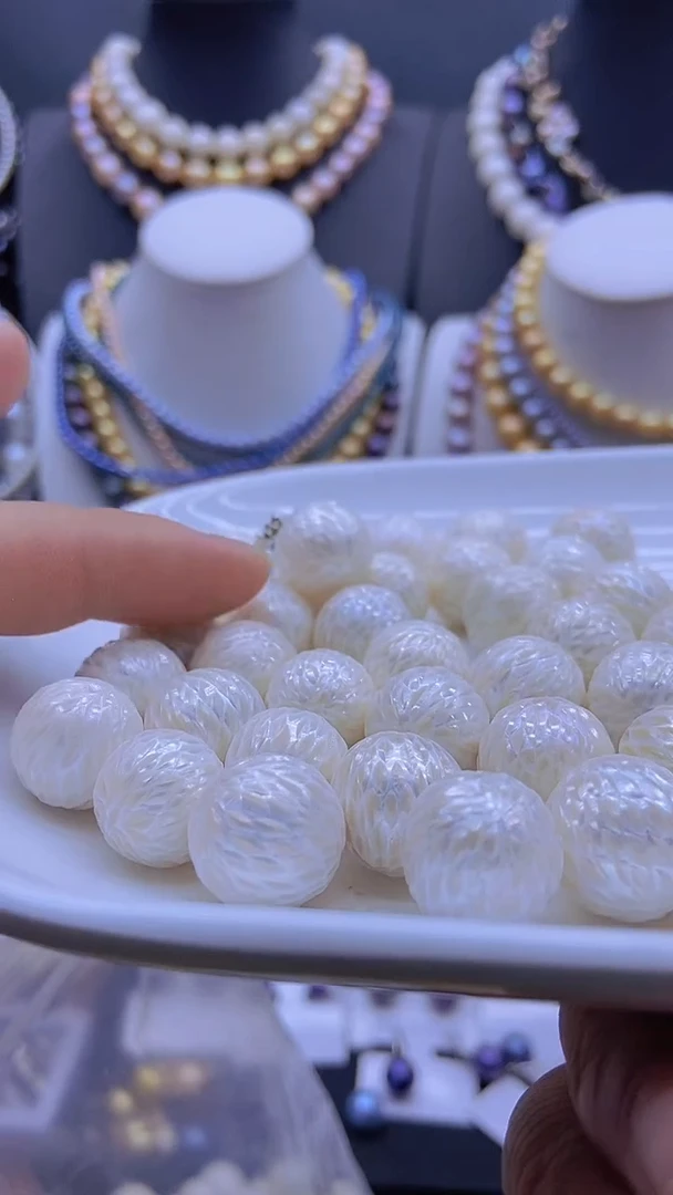 淡水珍珠未镶嵌颈饰1