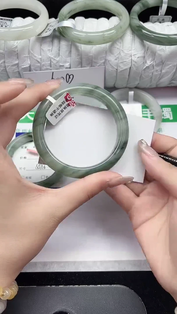 未镶嵌手镯石英质玉51-56/57