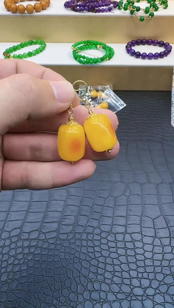 【闪购商品】蜜蜡耳饰14K金镶嵌022