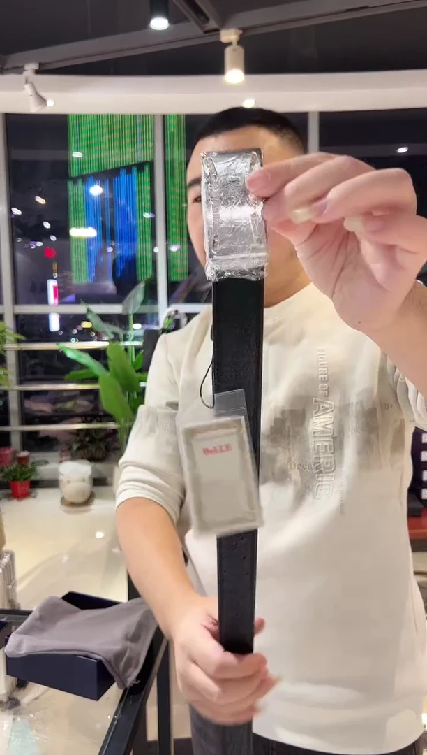 鸵鸟皮（革）696【编码】高品质包包