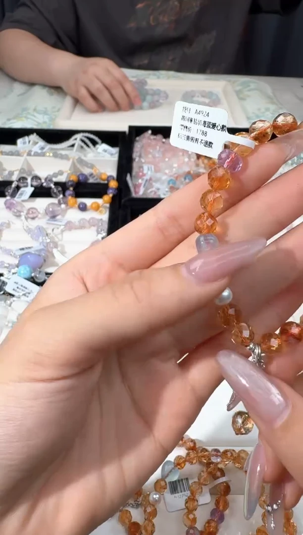 水晶手链银S925镶嵌E037黄水钻切设计款