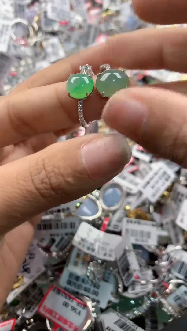 银S925镶嵌戒指翡翠666    7
