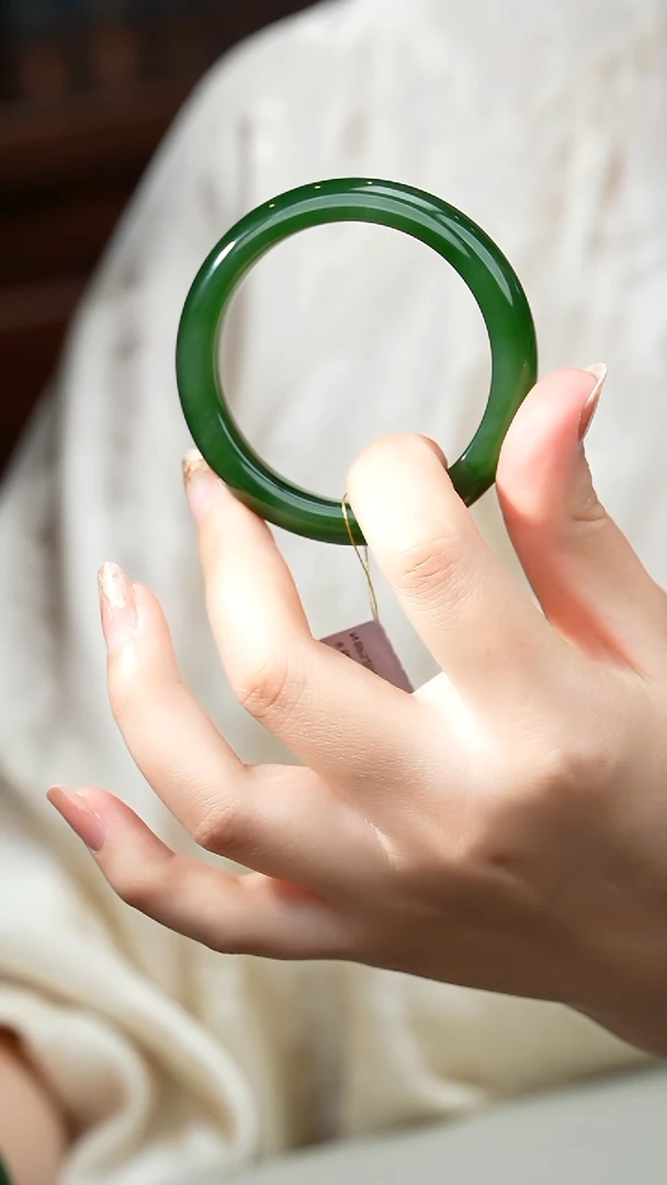 颈饰未镶嵌和田玉008-碧玉平安镯-52.5mm-NBP52007-1126