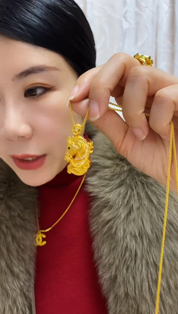 合金无009新款大马头吊坠
