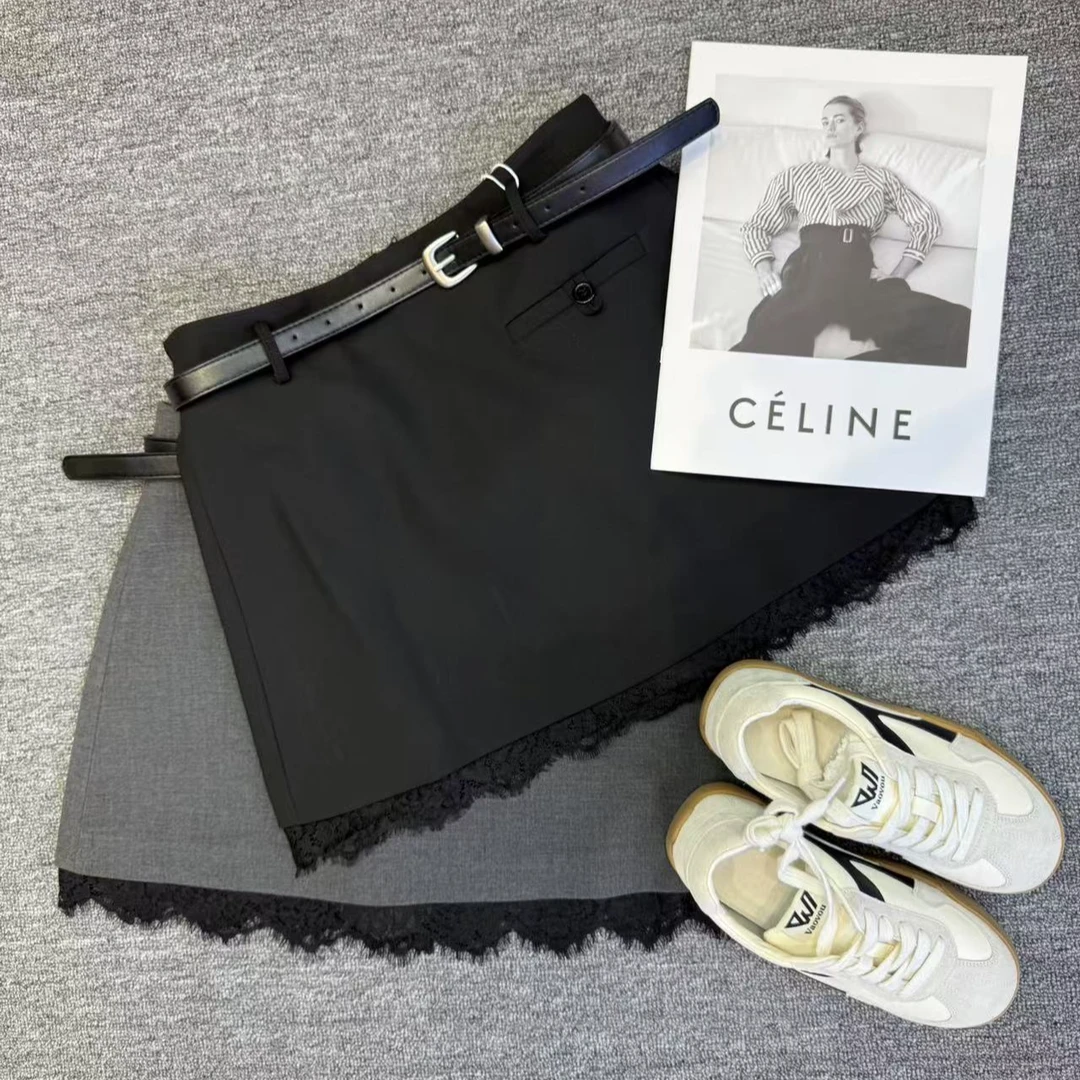 SYL2025新款简约百搭拼蕾丝西料短裙5859