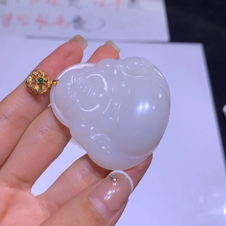 【逍遥严选】18K和田玉白玉佛公吊坠*SH/47/多样性发/1件