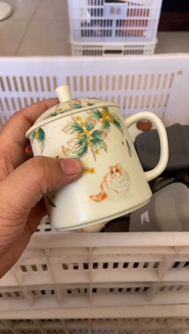 杯无运费险有瑕疵的摄影的产品有使用过的痕迹有点脏介意勿拍