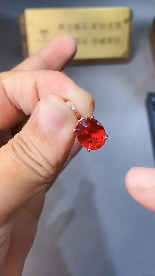 【闪购商品】红宝石颈饰银S925镶嵌354