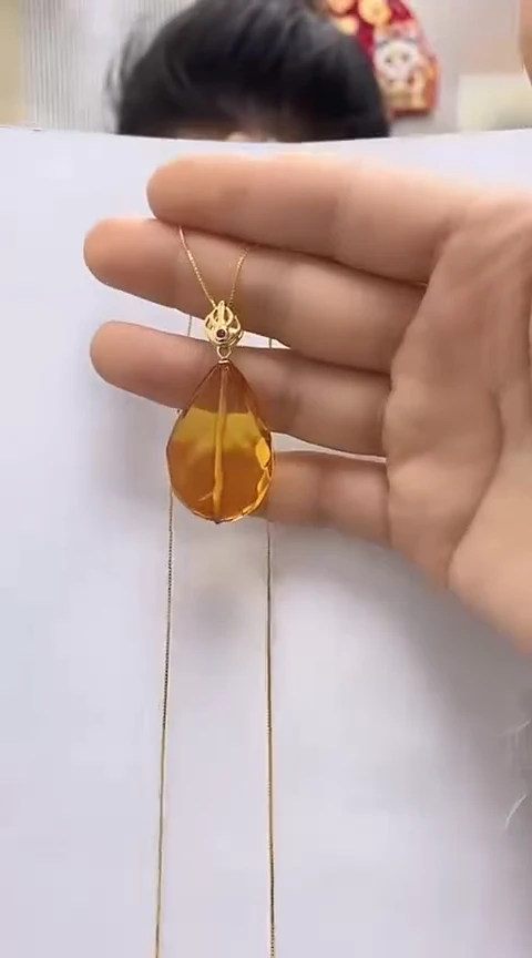 【闪购商品】琥珀裸石银S925镶嵌琥珀锁骨