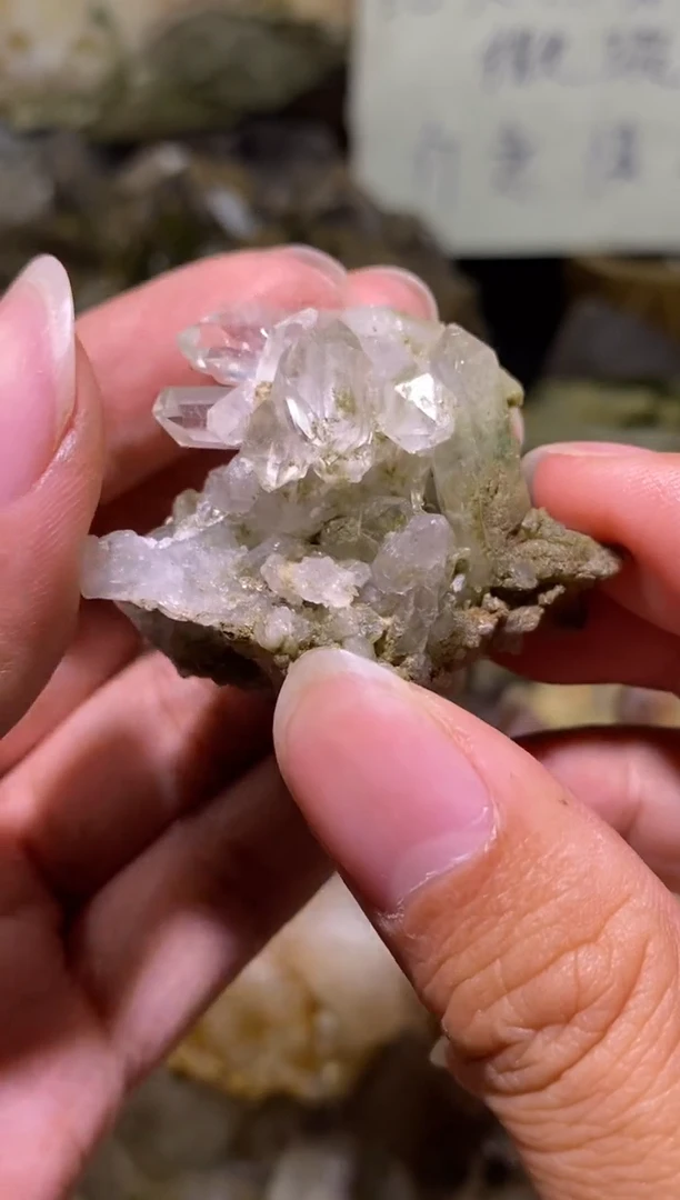 未镶嵌珠宝半成品水晶脆****棒巴基喜马绿幽灵