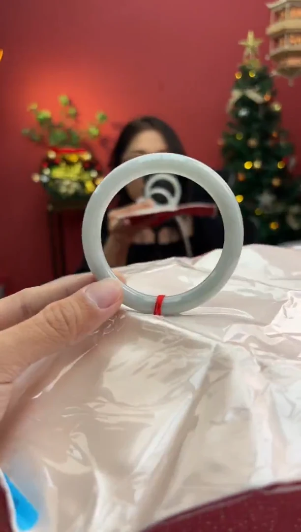 未镶嵌手镯（圆镯）翡翠翡翠手镯24