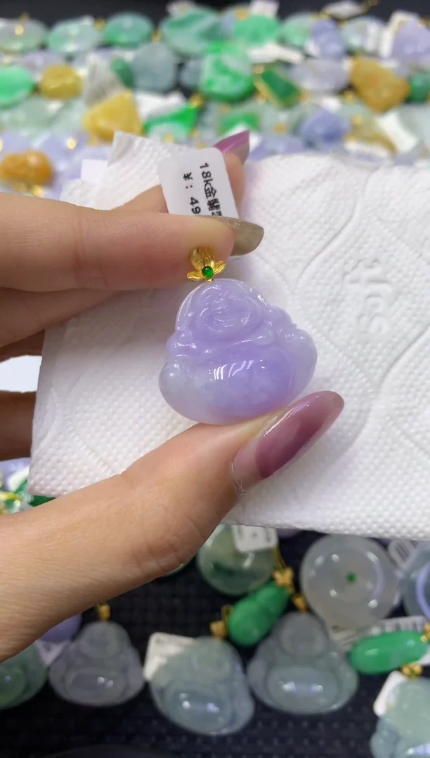 颈饰18K金镶嵌翡翠天然缅甸翡翠A货