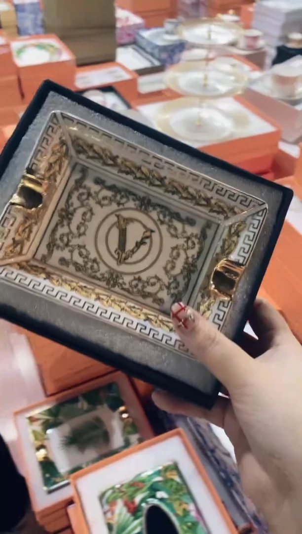 【闪购商品】杯鸿辉家品牌瓷器，京东包邮！