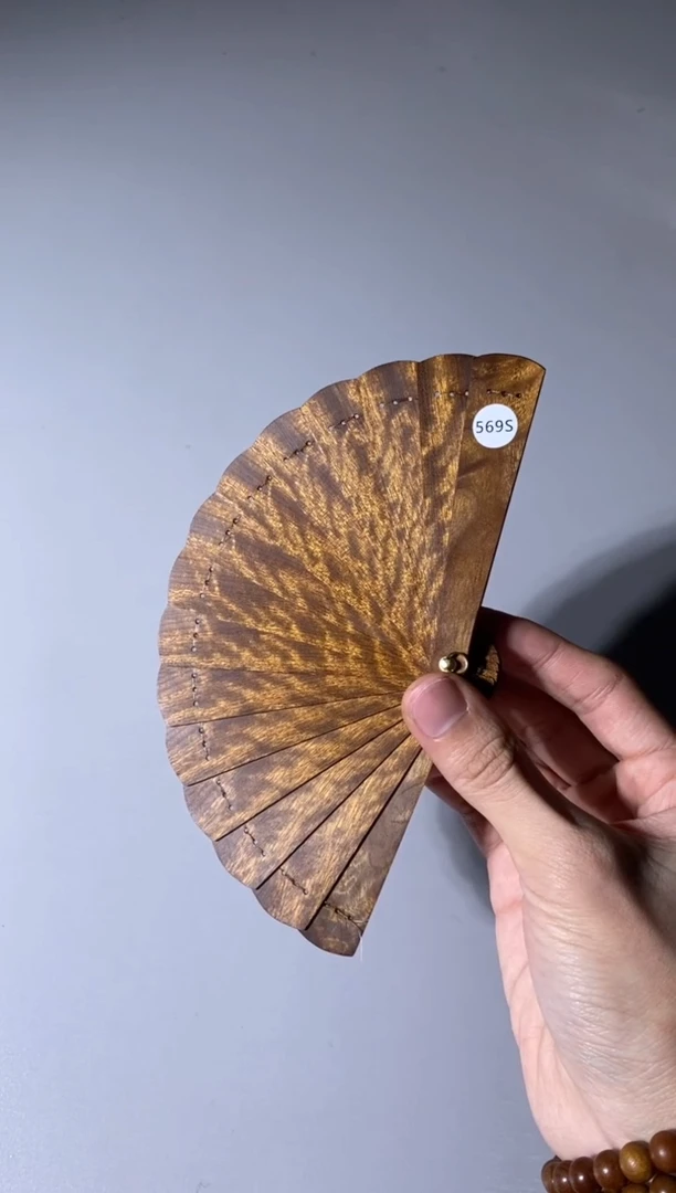 【闪购商品】金丝楠569号10cm金丝楠木小叶桢楠掌中扇