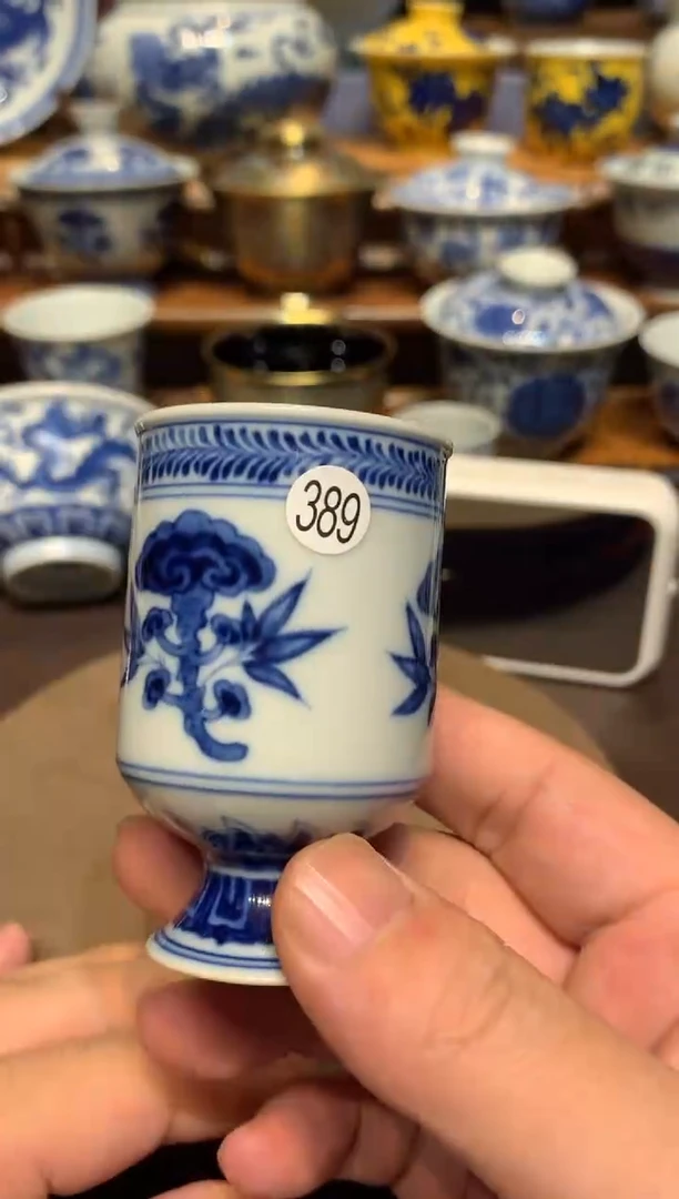 七*389青花杯子00