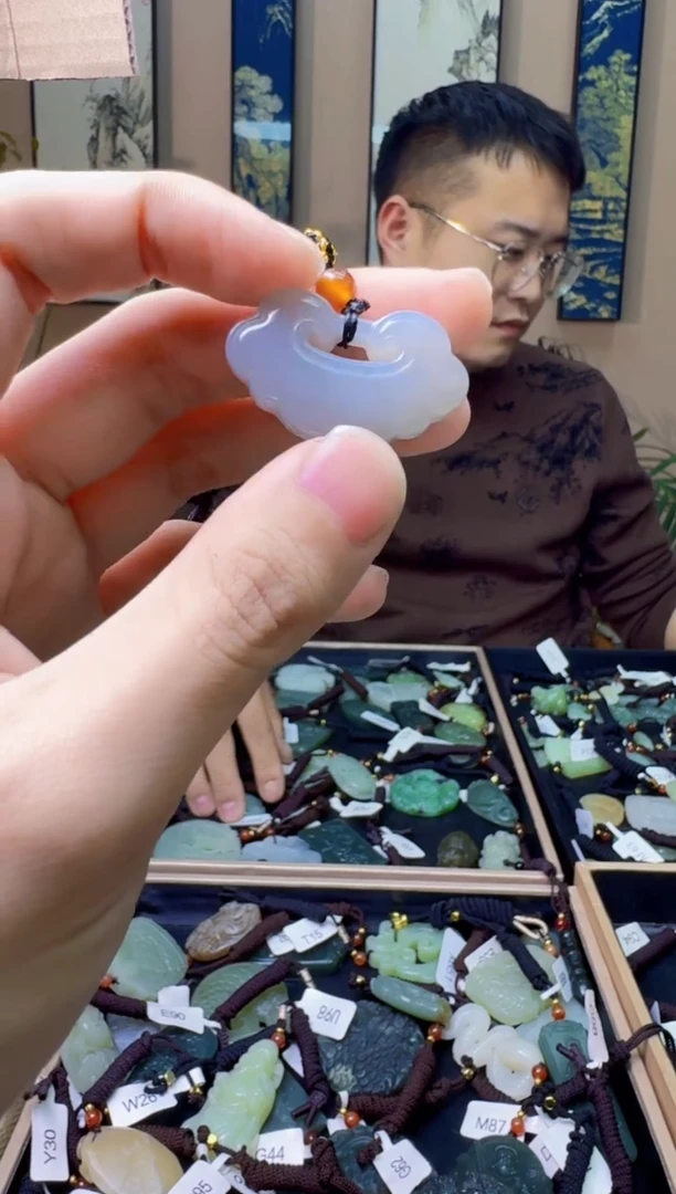 【闪购商品】和田玉挂件未镶嵌1