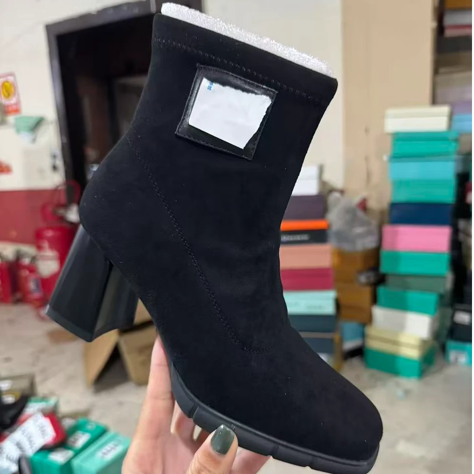 B-032 新款休闲短靴302599