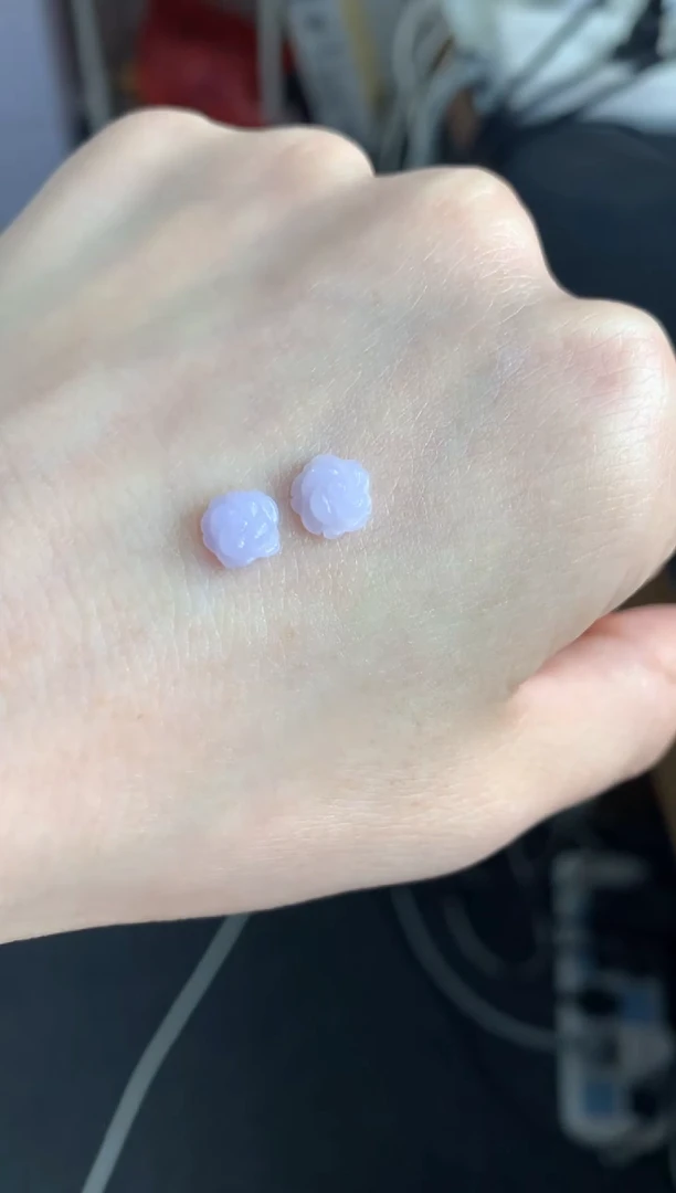 定制翡翠未镶嵌一对花花