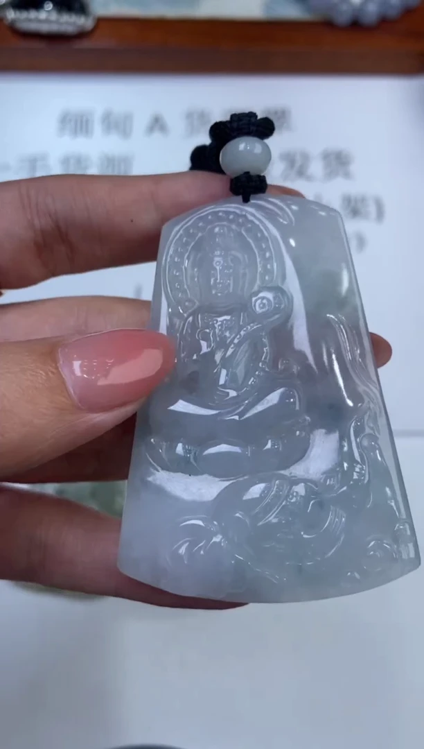 翡翠挂件未镶嵌318343