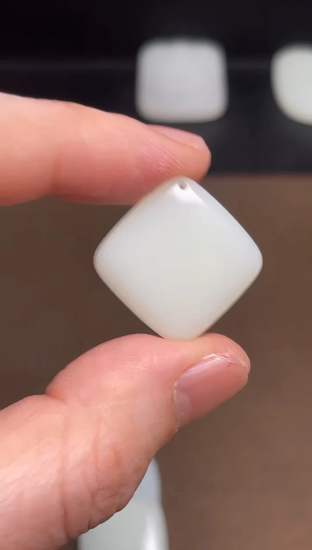 【闪购商品】和田玉颈饰未镶嵌11