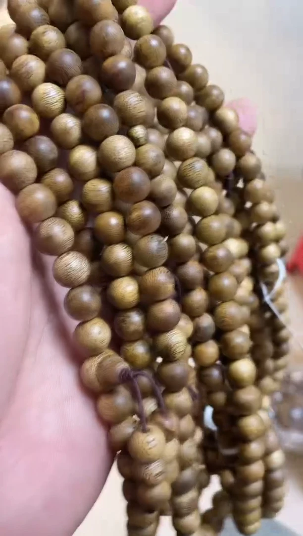 【闪购商品】沉香手串莺歌绿圆珠长串虫漏0.9多样性发其一