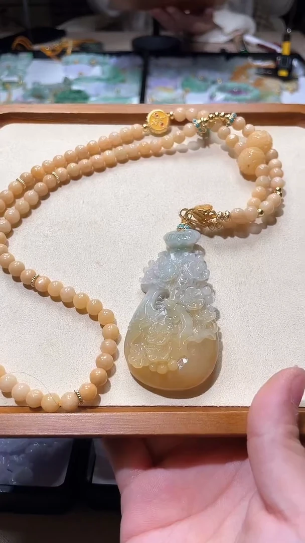 【闪购商品】翡翠颈饰未镶嵌吊坠