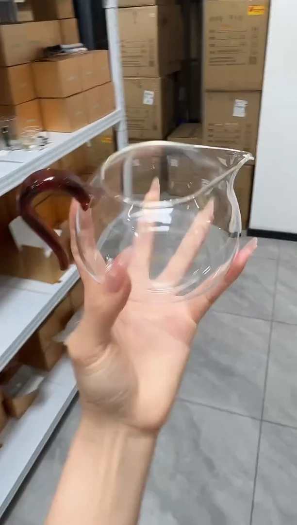 @@禾器晶彩淡然琥珀色