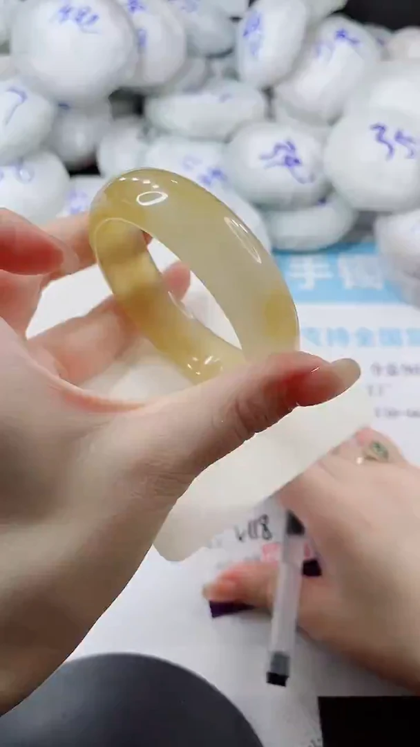 未镶嵌手镯石英质玉多样性发货V118