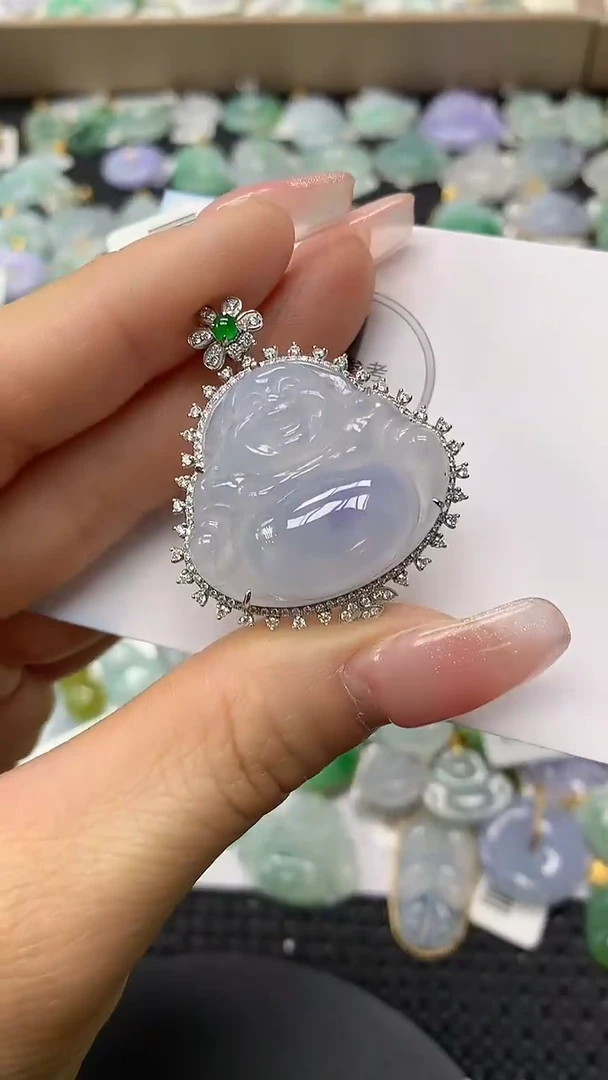 颈饰18K金镶嵌翡翠a货支持复检百元以上9元证书费自理