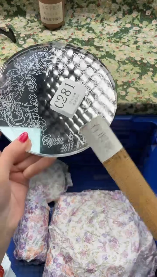手工艺品琉璃吉*K       C281