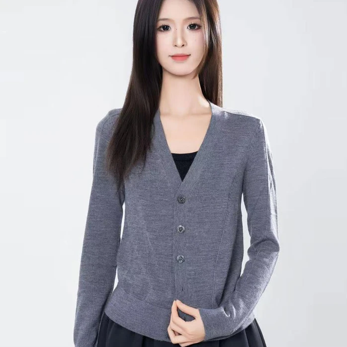 职业阿玛诗官2025秋冬新款V领拼接羊毛针织开衫女款休闲小衫外套
