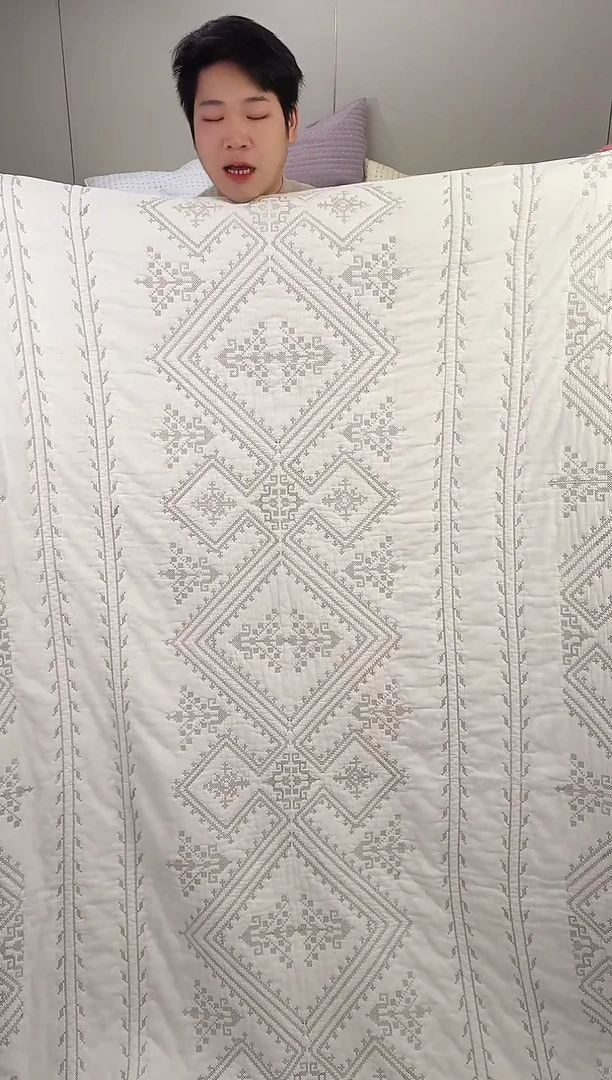 棉金丝罗格白230*250单床盖纯棉