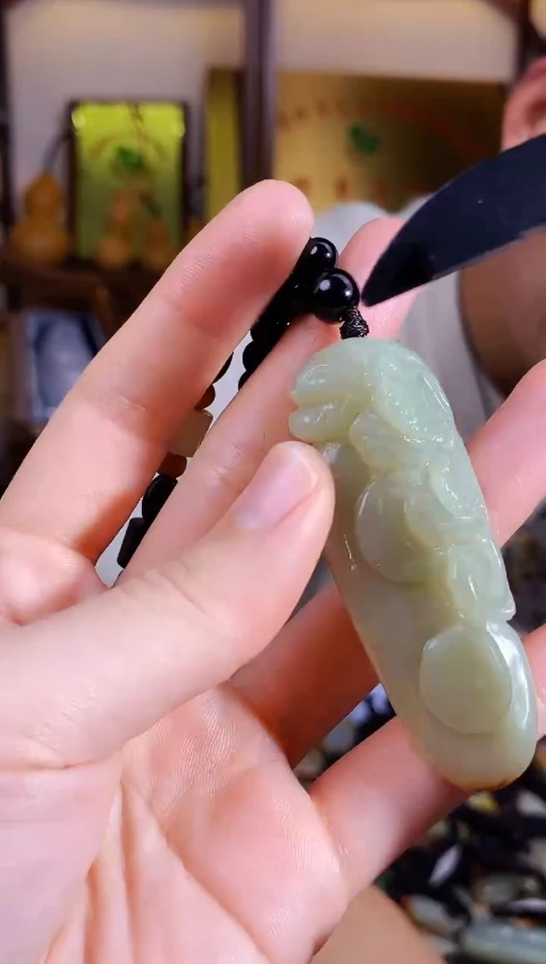 【闪购商品】和田玉颈饰未镶嵌1