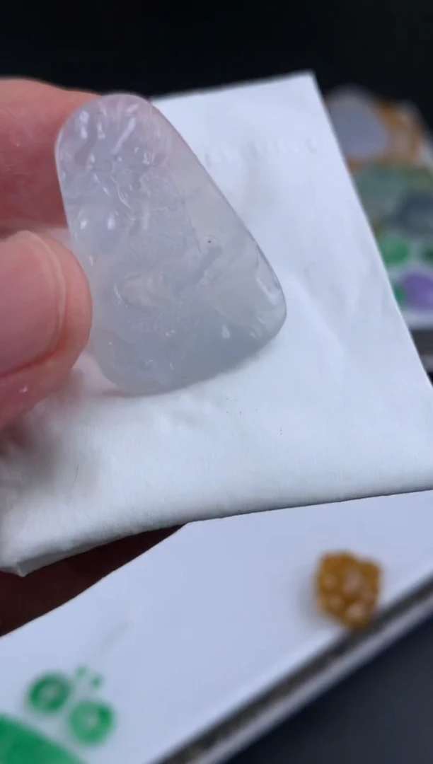 【闪购商品】定制翡翠未镶嵌翡翠