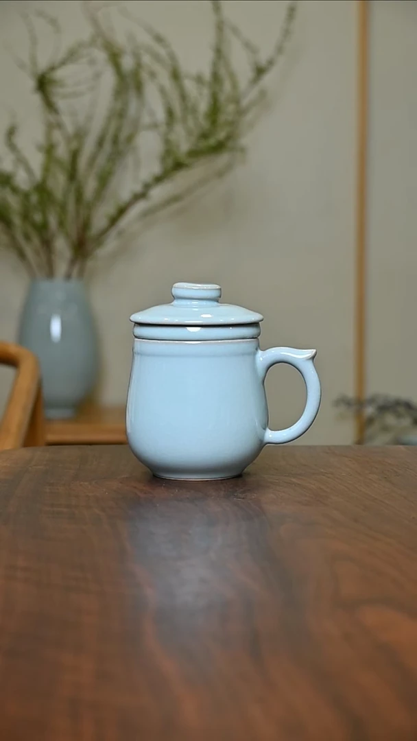 茶水分离杯 天青 微瑕 无款