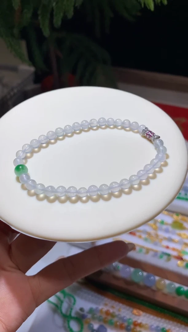 未镶嵌定制翡翠5卡手串