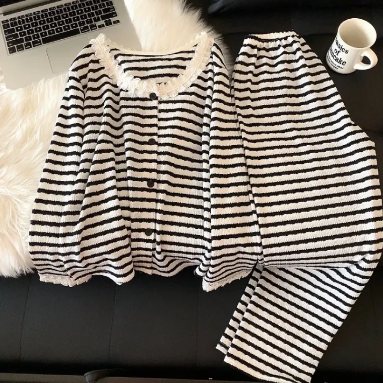 简约条纹睡衣女款爆款2025新款春秋季甜美花边长袖长裤家居服套装