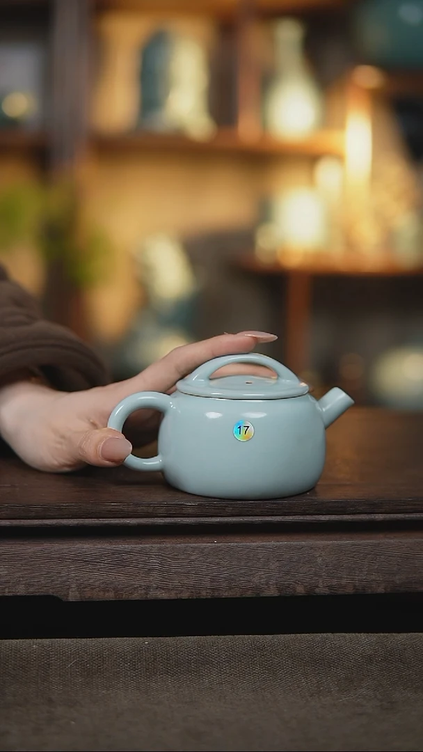 【闪购商品】杯仿古月白汉瓦壶大瑕17