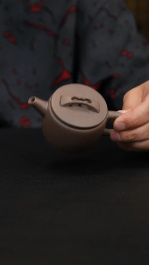 茶壶紫砂紫砂壶微瑕鲨鱼皮汉瓦110cc
