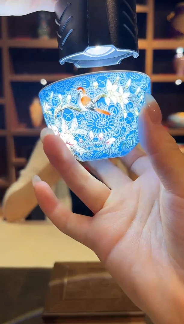 摆件景德镇制粉彩扒花主人杯