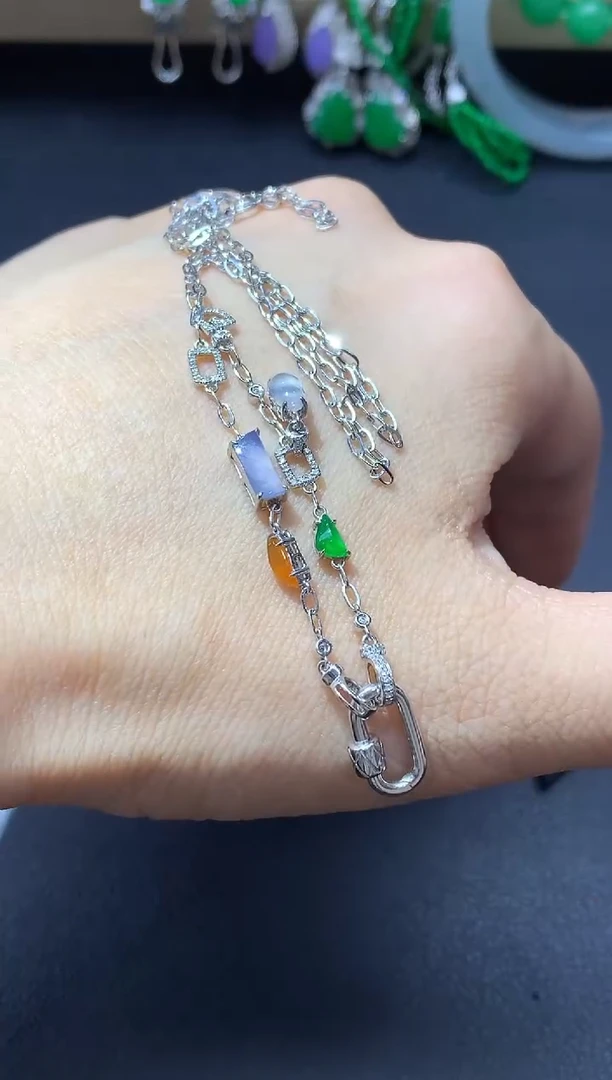 颈饰18K金镶嵌翡翠229-中国好珍宝