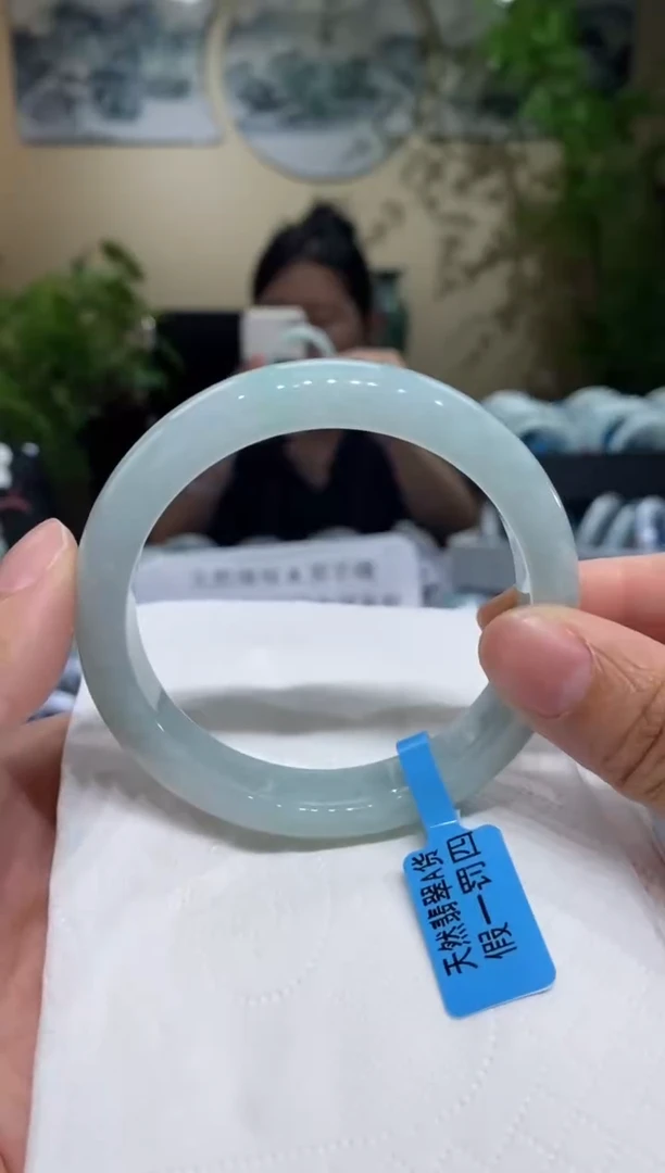 翡翠手镯未镶嵌圈口57-58