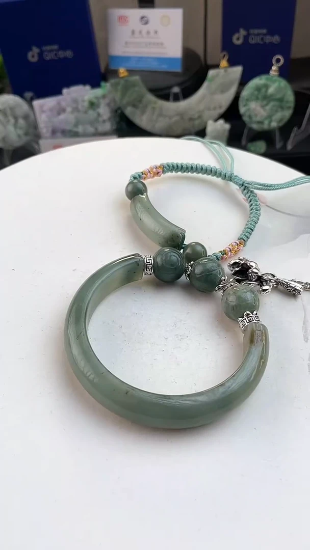 未镶嵌手链翡翠舒*微瑕