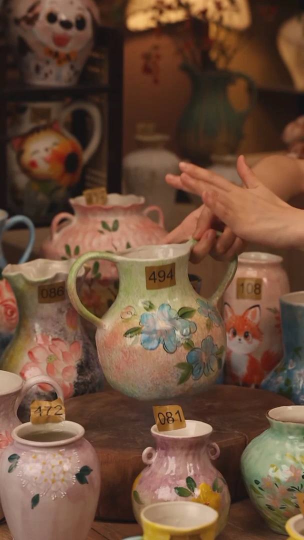陶瓷494景德镇设计师手作花器摆件侘寂风