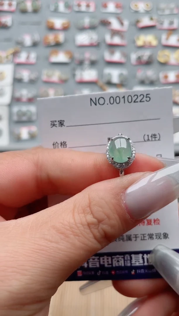 【闪购商品】翡翠戒指银S925镶嵌·