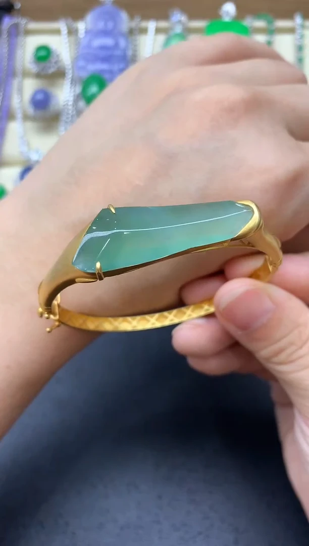 翡翠手镯18K金镶嵌313-中国好珍宝