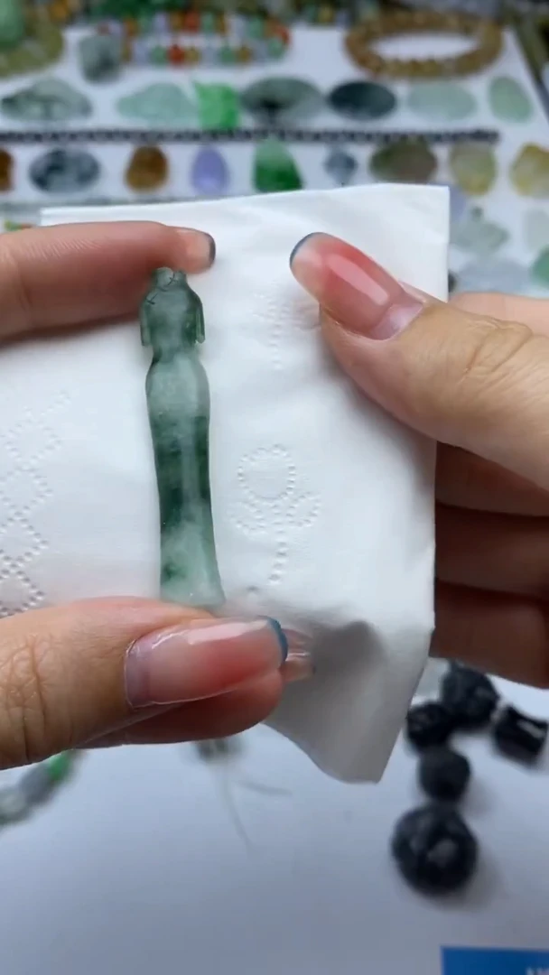 未镶嵌定制翡翠毛货定制不退不换