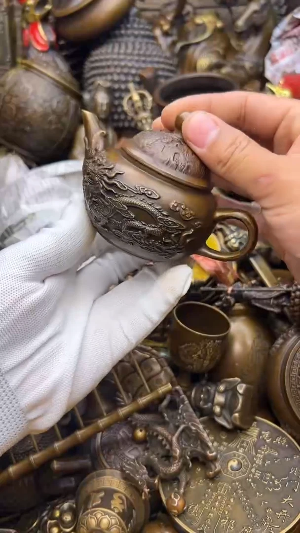 精美铜器，点击下单