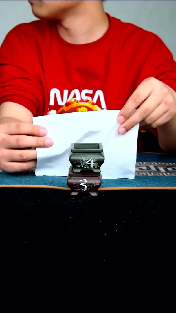 【闪购商品】紫砂花盆一套两个